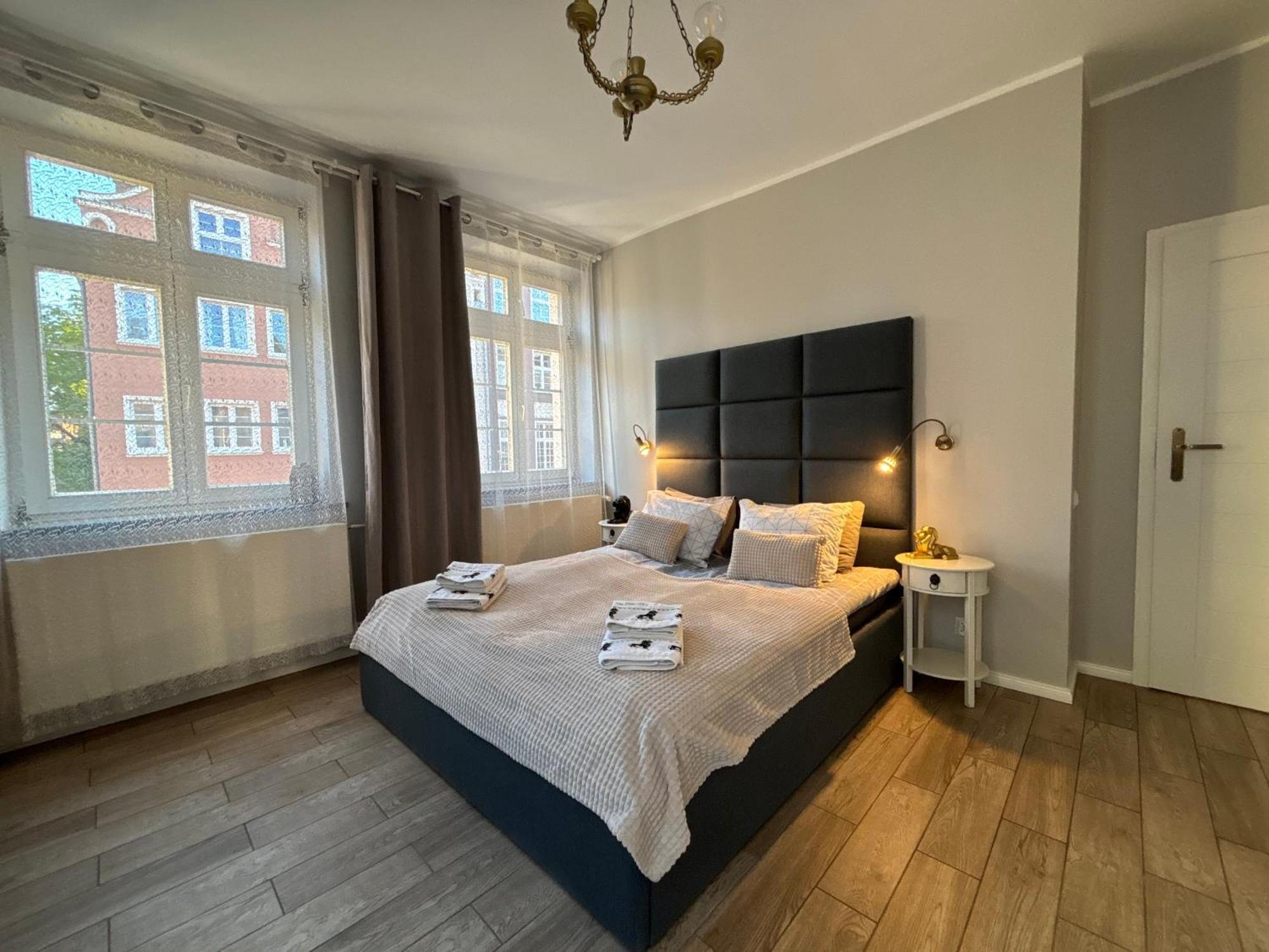 Kamienica Pod Lwem Apartment กดัญสก์ ภายนอก รูปภาพ